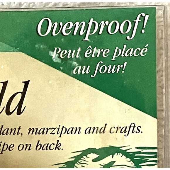 Wilton Christmas Cookie Mold Nutcracker NEW Ovenproof Stoneware 7 inch 2306 - Picture 3 of 15